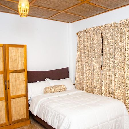 Ike'S Cultural Village Kumasi Eksteriør billede